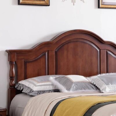 Traditional mahogany wood bed