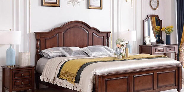 Traditional mahogany wood bed