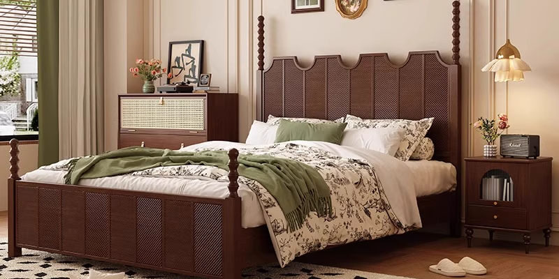 Modern customized wooden bed